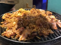 招牌酸菜猪五花肉-北京小炮儿炙子烤肉·铜锅涮肉(珠江路店)