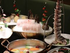 -得意咚瓜·顺德鱼生·冬瓜火锅(深圳首店)