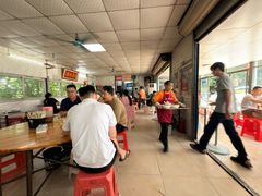 -洲心街道青联村镜记烧肉