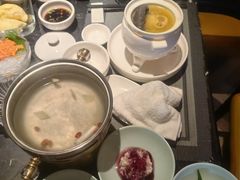 -半岛翡丽海鲜自助餐厅(观风亭店)