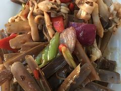 -四川小胡子海鲜(丁村万人海鲜广场店)