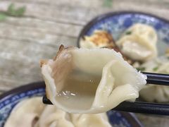 -无名氏宵夜小摊(祝家三姐妹馄饨店)