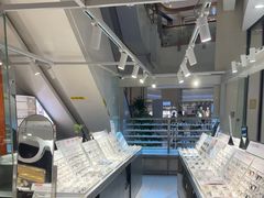 -LOHO眼镜(北京朝北大悦城店)