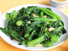 -鲤鱼塘农家山庄