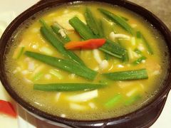-尘香•传统川菜(创汇首座店)