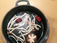 -呷哺呷哺 黄金牧场 (盛世天骄店)