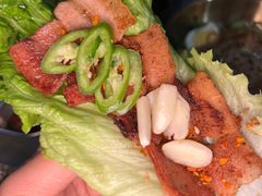 -围炉肉舍•炭烤活鳗•丹东海鲜烤肉(步行街店)