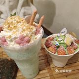 超级出片的甜品店，拍照真的超级好看。