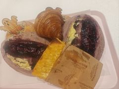 万圣节南瓜紫薯面包-好利来(丰益桥店)