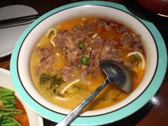 酸汤肥牛-解家河南菜(金水路店)