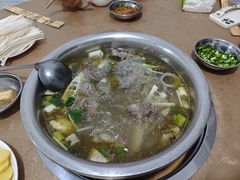-黑竹沟新场牛肉火锅