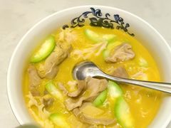 -泓历皇朝酒店(东亭店)