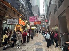 -珍妮曲奇聪明小熊(上环店)