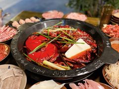 -黄潇洒老火锅(九眼桥宏济巷店)
