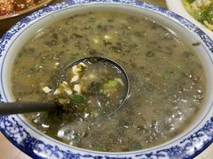 酸菜豆腐汤-勇猛子川菜馆(新军路店)