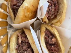 -闫家驴肉老店(华电一校店)