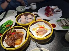 -蝴蝶里·粤菜·点心(滨江龙湖店)