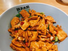 -胡子大厨·超级小炒肉(晶耀前滩店)