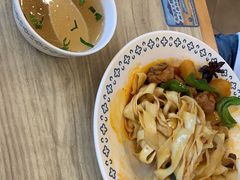 大盘鸡爪工拌面-夏雪花·手工拉面(南油店)