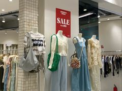 -南京时尚莱迪购物广场(正洪街店)