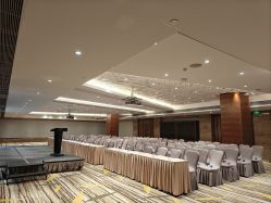 -广州中心皇冠假日酒店·宴会厅