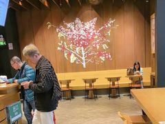 -星巴克(广州南站A18检票口楼上)