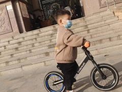 -八爪矩阵极限运动馆·儿童平衡车·感统训练(南海子公园校区)