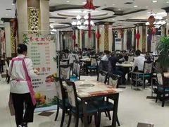 大堂-清真马家美食城•海鲜•青岛菜•火锅(延安三路店)