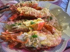 -鑫悦楼煎蟹·16年海鲜大排档