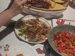 -八府香鸭·啫啫煲(华山路店)