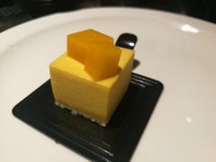 -半岛翡丽海鲜自助餐厅(观风亭店)