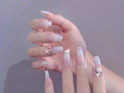 -悦指间美甲美睫
