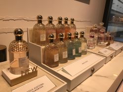 -法国娇兰精品店