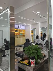 -Coo Hair salon