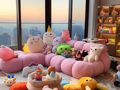 -索菲亚衣柜橱柜家具全屋定制(盈港路店)