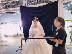 -欣薇婚纱(新源乐汇城店)