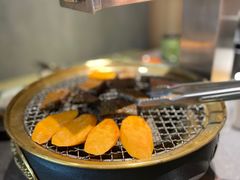 -草家酱蟹炭火烤肉店(珲春南路一店)