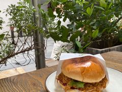 手撕猪肉红卷心菜三明治-RAC BAR(安福路店)