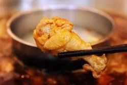 -重庆烧鸡公火锅(簋街店)