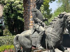 -J Create城市露营咖啡·简餐·宠物(上海动物园店)