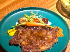 -10號公馆专业果木牛排餐厅