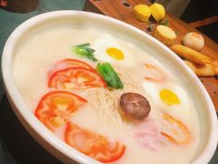-荷风细雨·中国茶宴(世纪大道店)