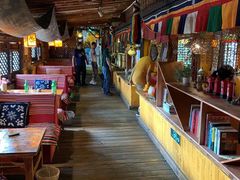 -藏地尼西黑陶餐馆.藏餐.酒馆