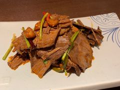 彝家手撕美人椒牛肉-云海肴·汽锅鸡·云南菜(领展购物广场·中关村店)