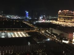 -影汇之星8字形摩天轮