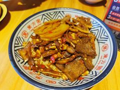 全频道拌粉-万方圆拌粉瓦罐汤(滕王阁旗舰店)