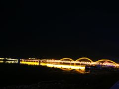 -人民防洪胜利纪念塔