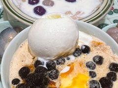 焦糖乌龙奶茶冰-堂屋糖水店(愚园店)