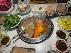 -左庭右院鲜牛肉火锅(环球港店)
