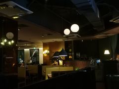 大堂-绿茵阁牛扒餐厅(客村店)